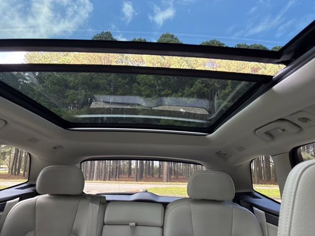 2025 Onyx Black Volvo XC60 Plug-In Hybrid T8 Plus AWD SUV