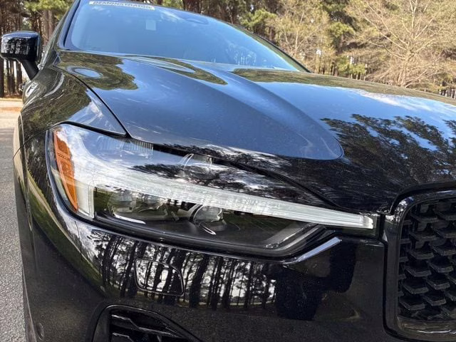 2025 Onyx Black Volvo XC60 Plug-In Hybrid T8 Plus AWD SUV