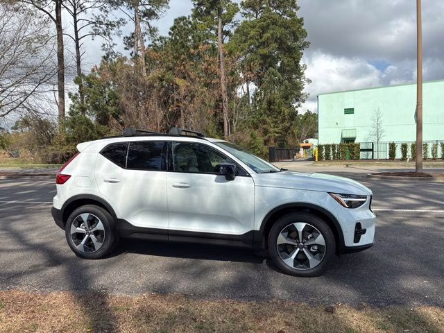 2026 Crystal White Volvo XC40 B5 Plus AWD SUV