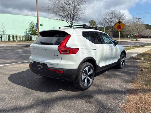 2026 Crystal White Volvo XC40 B5 Plus AWD SUV
