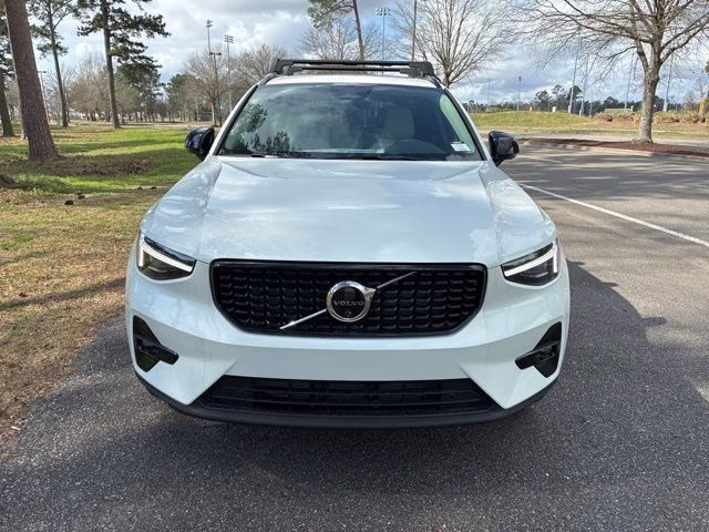2026 Crystal White Volvo XC40 B5 Plus AWD SUV