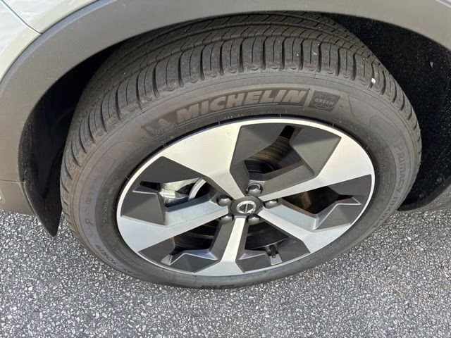 2026 Vapour Grey Volvo XC40 B5 Plus AWD SUV