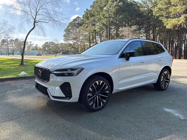 2026 Crystal White Volvo XC60 B5 Ultra AWD SUV