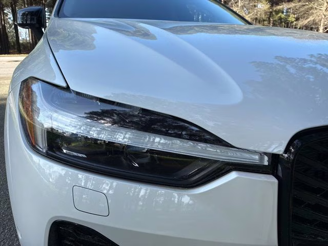 2026 Crystal White Volvo XC60 B5 Ultra AWD SUV