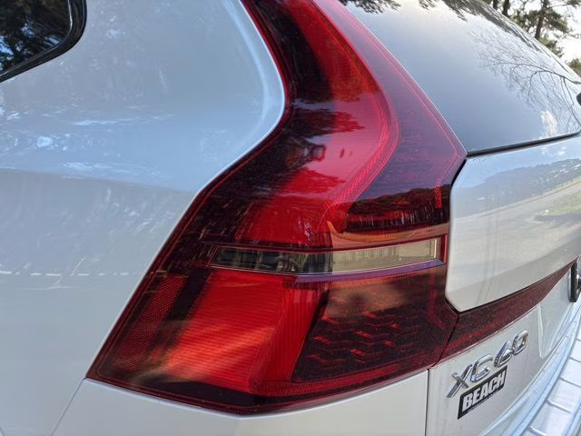 2026 Crystal White Volvo XC60 B5 Ultra AWD SUV