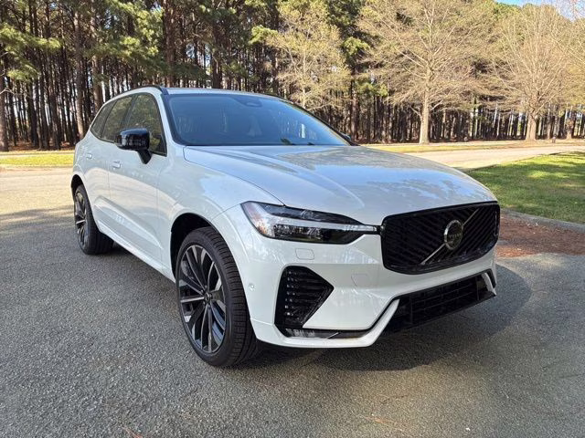 2026 Crystal White Volvo XC60 B5 Ultra AWD SUV