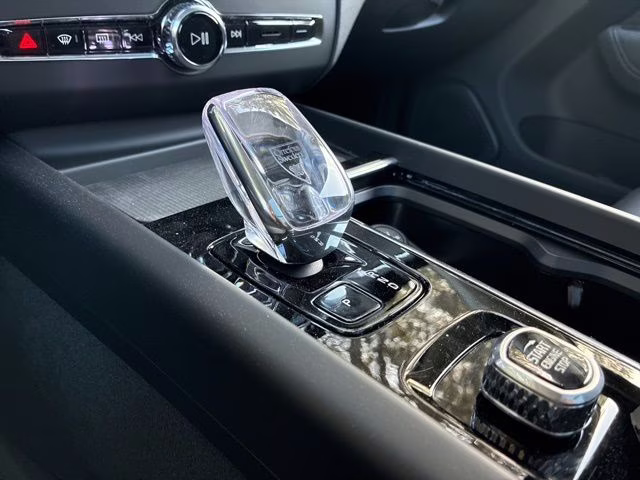 2026 Crystal White Volvo XC60 B5 Ultra AWD SUV