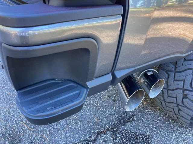 2024 Gray Metallic Ford Super Duty F-350 SRW Limited 4X4 Truck