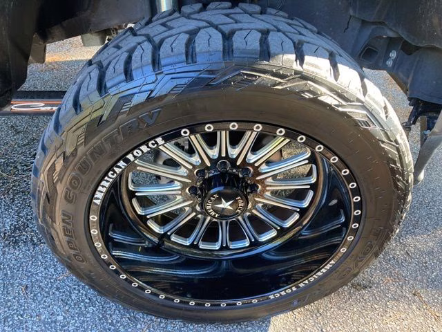 2024 Gray Metallic Ford Super Duty F-350 SRW Limited 4X4 Truck