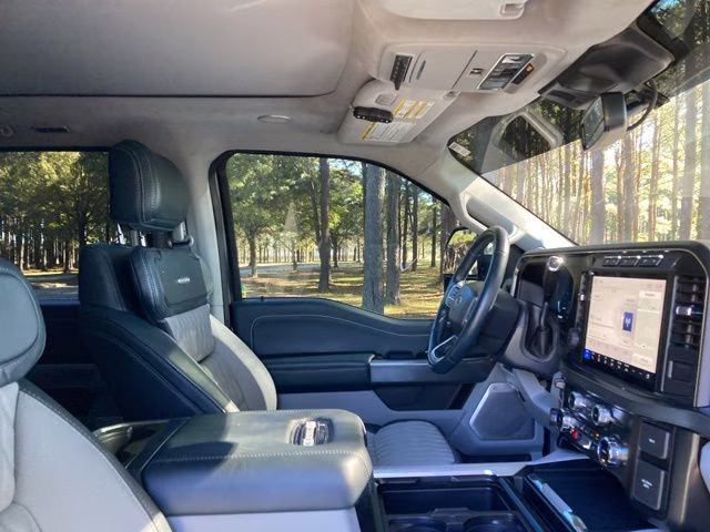 2024 Gray Metallic Ford Super Duty F-350 SRW Limited 4X4 Truck