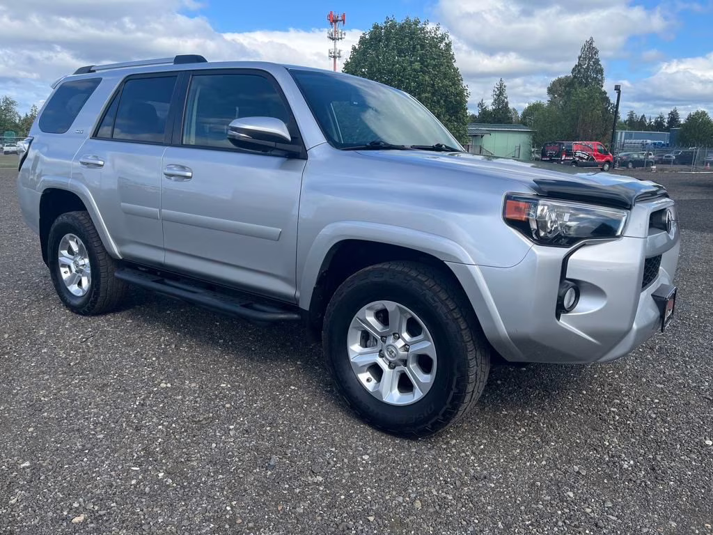 2019 Classic Silver Metallic Toyota 4Runner SR5 Premium 4X4 SUV