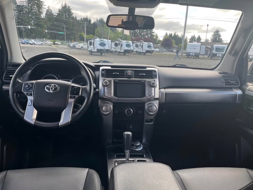 2019 Classic Silver Metallic Toyota 4Runner SR5 Premium 4X4 SUV