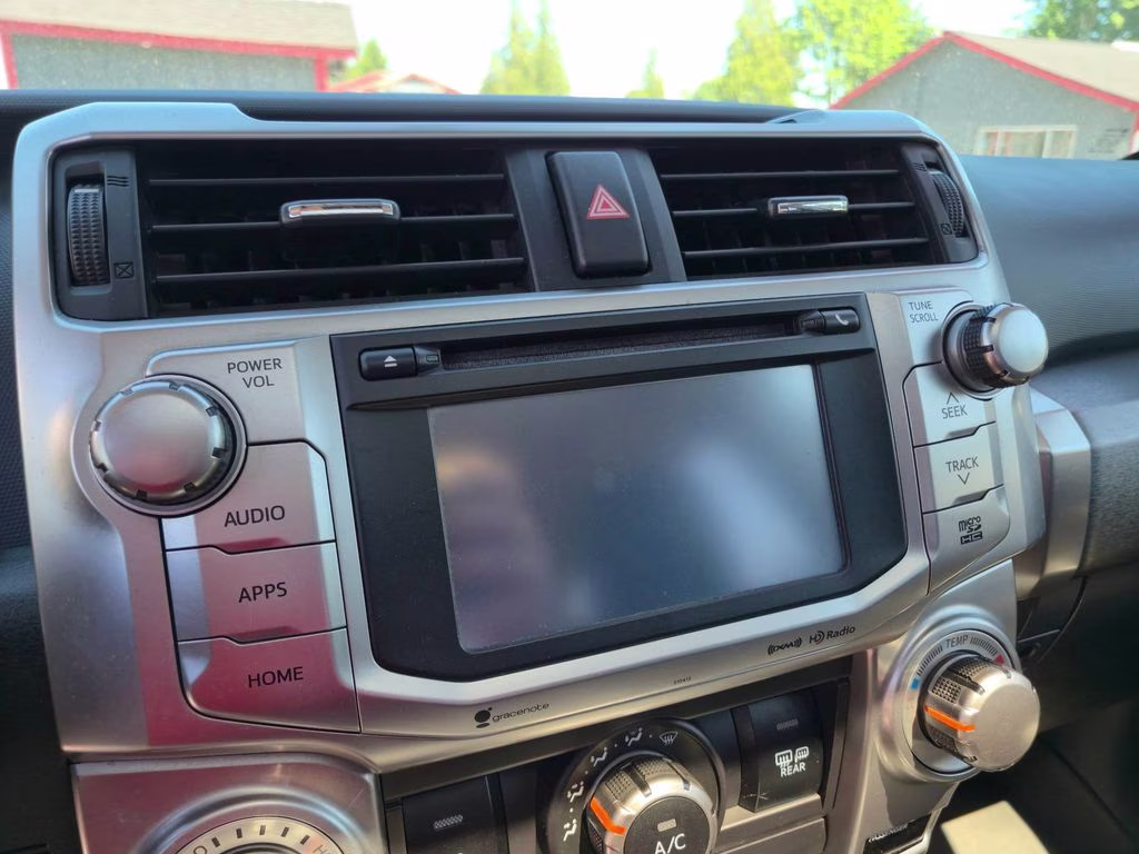 2019 Classic Silver Metallic Toyota 4Runner SR5 Premium 4X4 SUV