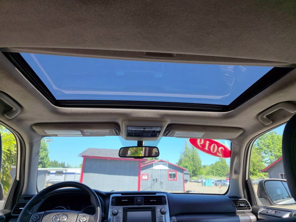 2019 Classic Silver Metallic Toyota 4Runner SR5 Premium 4X4 SUV