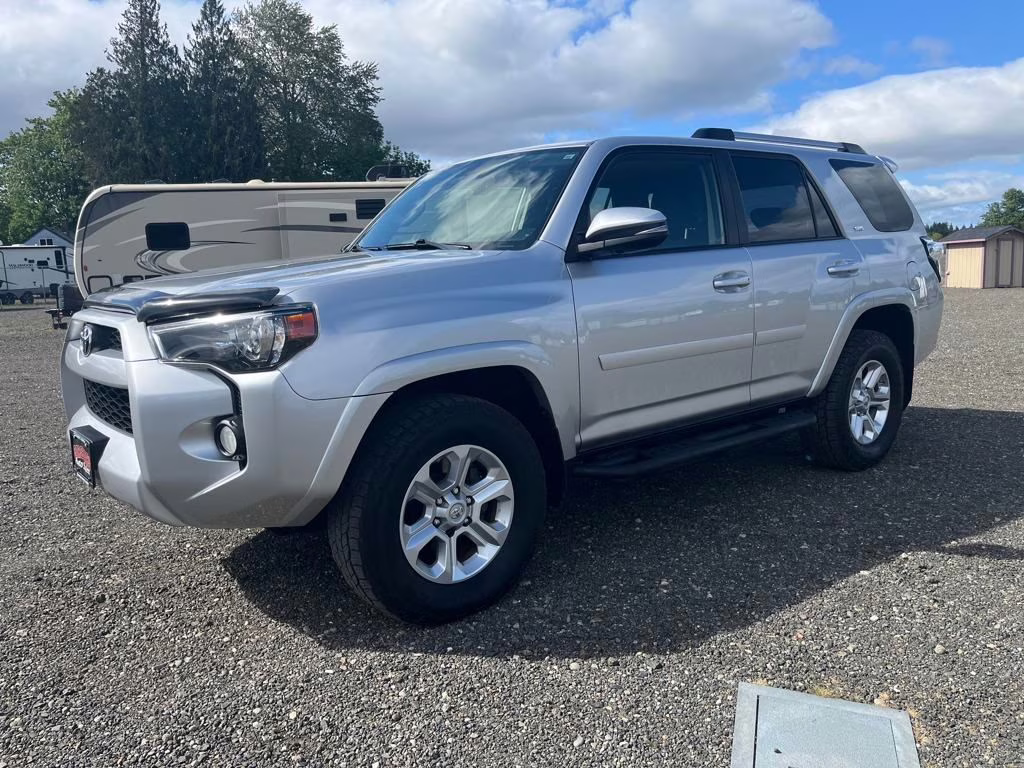 2019 Classic Silver Metallic Toyota 4Runner SR5 Premium 4X4 SUV