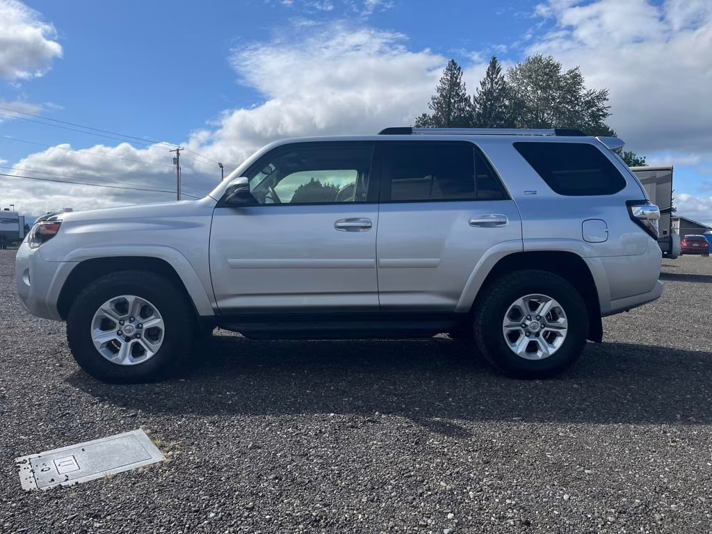 2019 Classic Silver Metallic Toyota 4Runner SR5 Premium 4X4 SUV