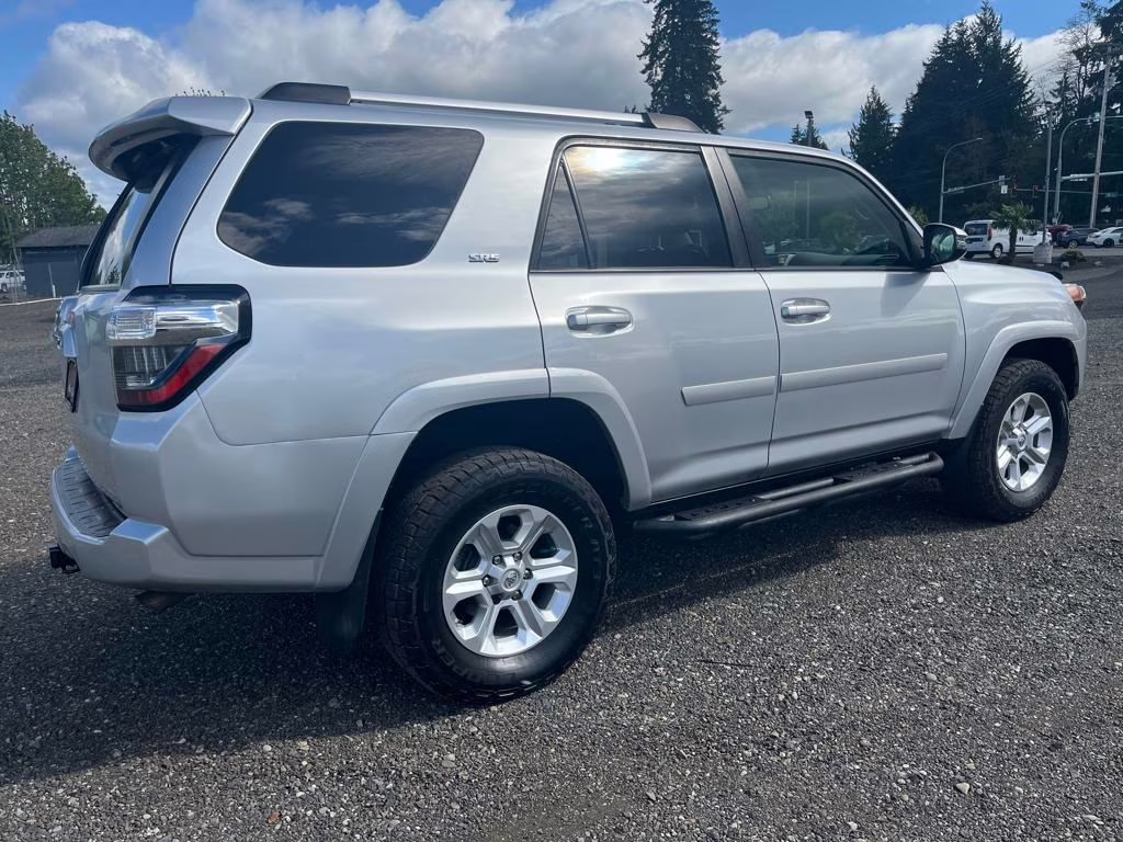 2019 Classic Silver Metallic Toyota 4Runner SR5 Premium 4X4 SUV