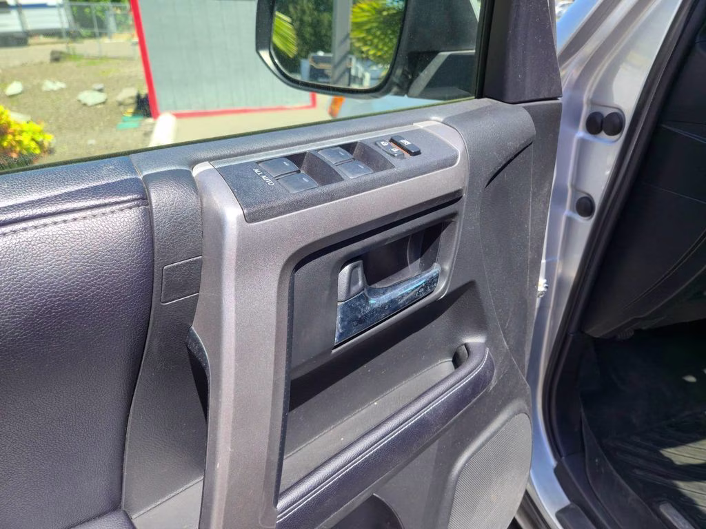 2019 Classic Silver Metallic Toyota 4Runner SR5 Premium 4X4 SUV