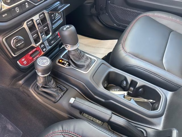 2026 Crystal Metallic Jeep Wrangler Rubicon 4X4 SUV