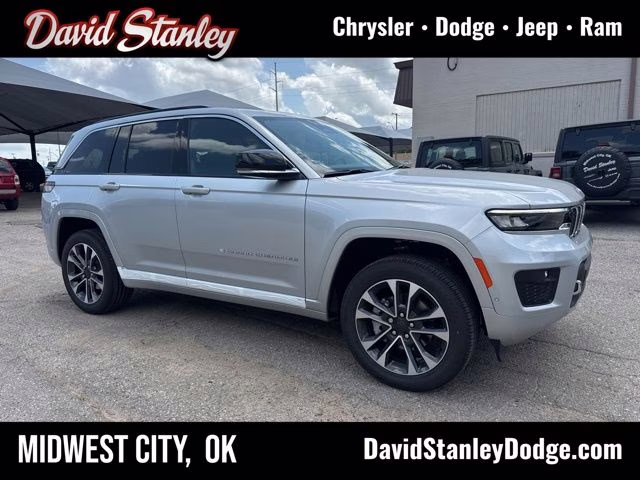 2025 Silver Zynith Jeep Grand Cherokee Overland 4X4 SUV