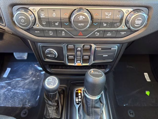 2026 41 Jeep Gladiator Sport S 4X4 Truck