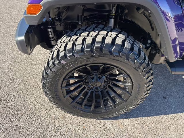 2026 Reign Jeep Gladiator Sport S 4X4 Truck
