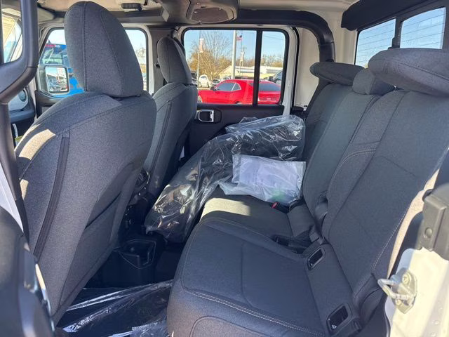 2026 Bright White Clearcoat Jeep Gladiator Sport S 4X4 Truck