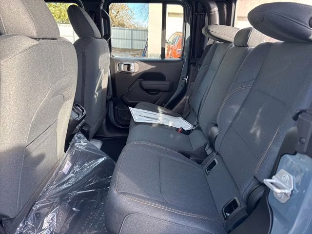 2026 Anvil Clearcoat Jeep Gladiator Sport 4X4 Truck