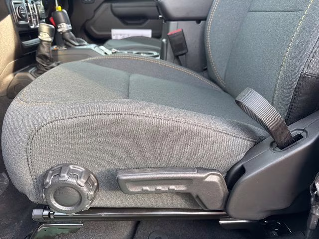 2026 Anvil Clearcoat Jeep Gladiator Sport 4X4 Truck