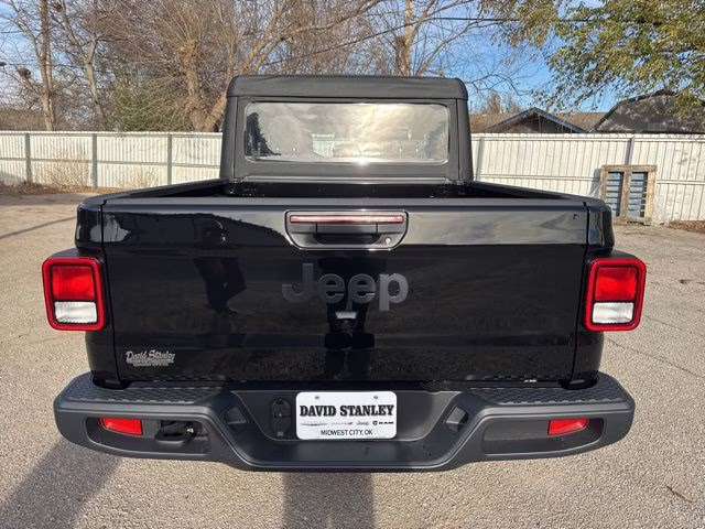 2026 Black Clearcoat Jeep Gladiator Sport 4X4 Truck