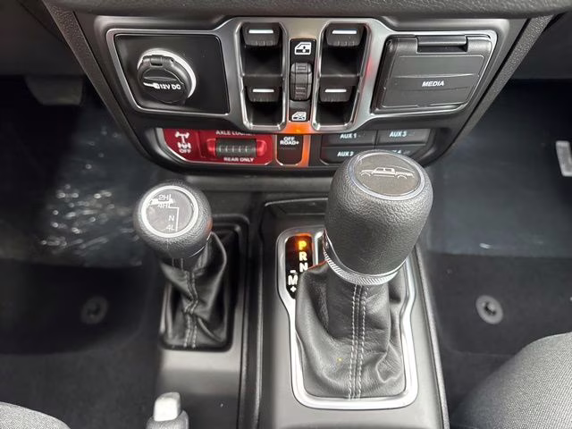 2026 41 Jeep Gladiator Willys 4X4 Truck