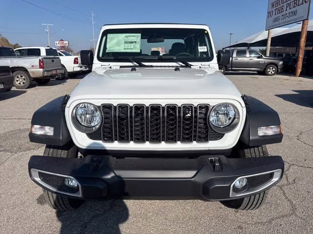 2026 Bright White Clearcoat Jeep Gladiator Sport 4X4 Truck