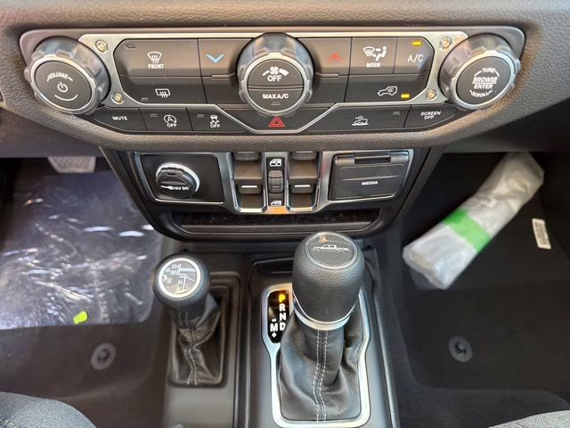 2026 41 Jeep Gladiator Sport 4X4 Truck