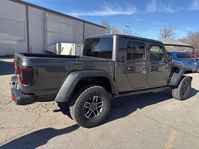 2026 Crystal Metallic Jeep Gladiator Mojave 4X4 Truck