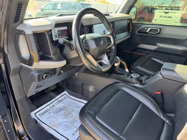 2022 Shadow Black Ford Bronco Badlands 4X4 SUV