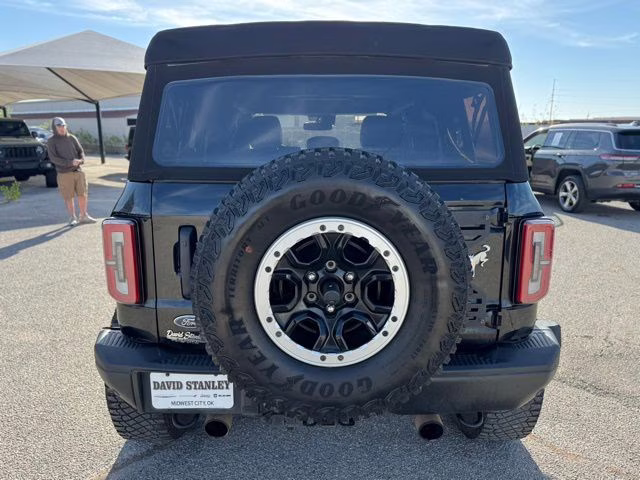2022 Shadow Black Ford Bronco Badlands 4X4 SUV