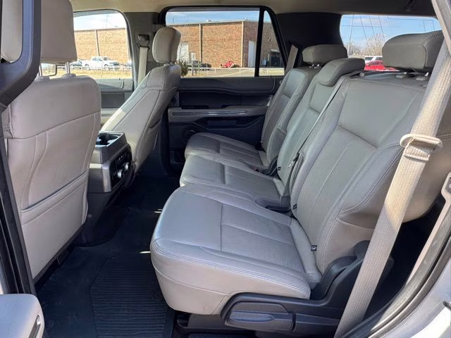 2019 Ingot Silver Ford Expedition XLT 4X4 SUV