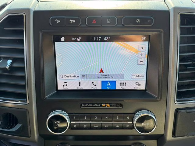 2019 Ingot Silver Ford Expedition XLT 4X4 SUV