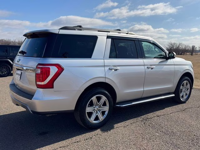 2019 Ingot Silver Ford Expedition XLT 4X4 SUV