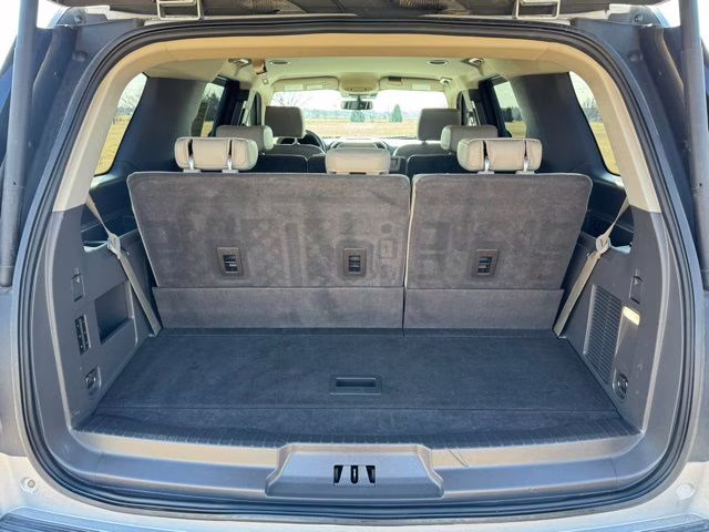 2019 Ingot Silver Ford Expedition XLT 4X4 SUV