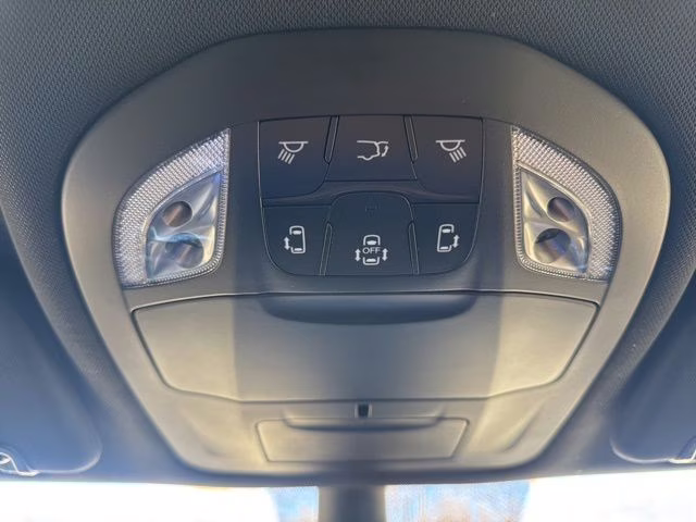 2026 Bright White Clearcoat Chrysler Pacifica Select FWD Van