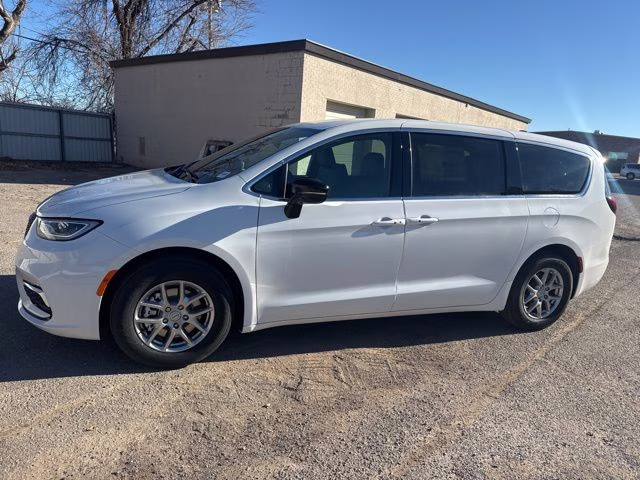 2026 Bright White Clearcoat Chrysler Pacifica Select FWD Van