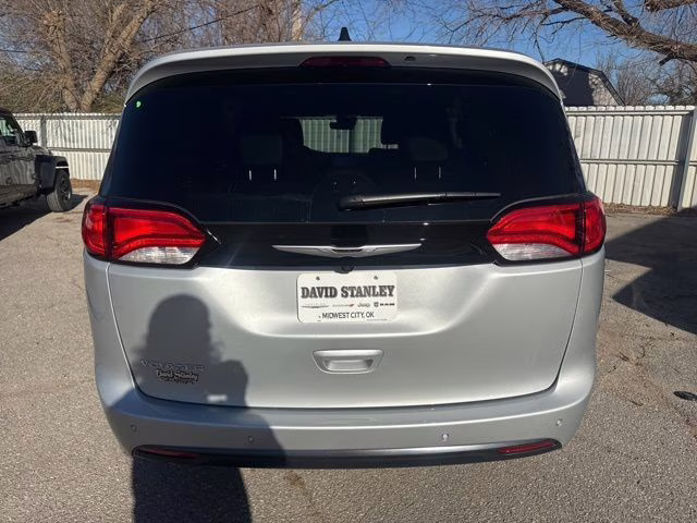 2026 Silver Mist Clearcoat Chrysler Voyager LX FWD Van