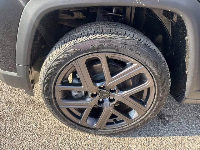 2026 Diamond Black Jeep Compass Latitude 4X4 SUV