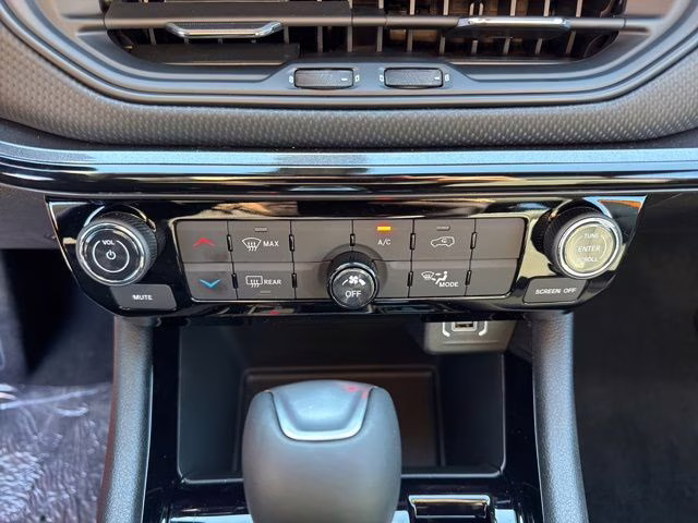 2026 Joose Jeep Compass Latitude 4X4 SUV