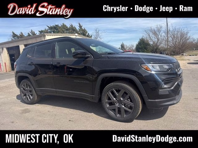 2026 Diamond Black Jeep Compass Latitude 4X4 SUV