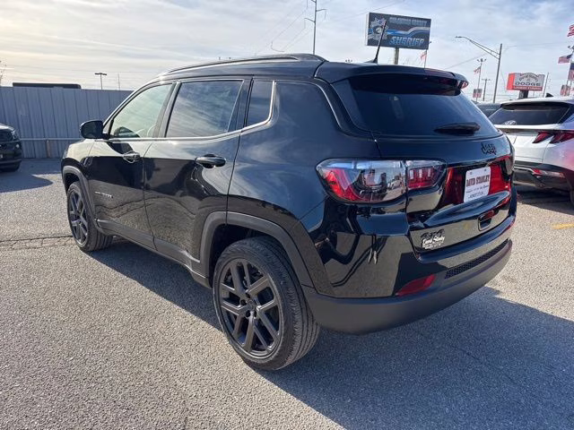 2026 Diamond Black Jeep Compass Latitude 4X4 SUV