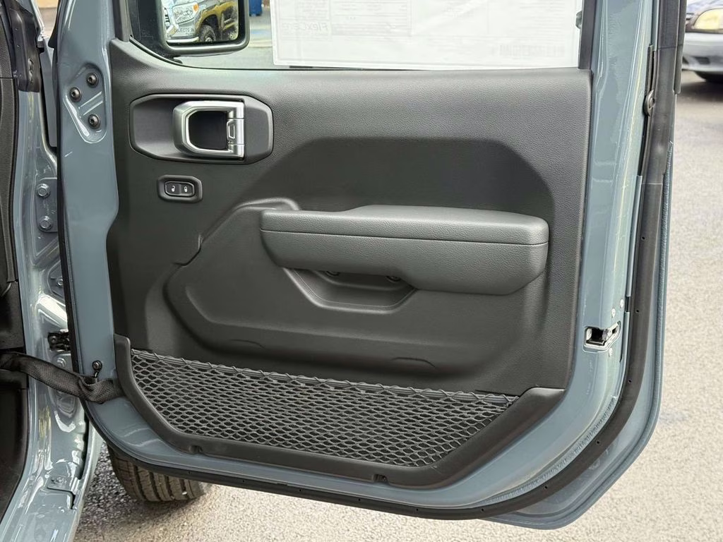 2026 Anvil Clear Coat Jeep Wrangler Sport 4X4 SUV