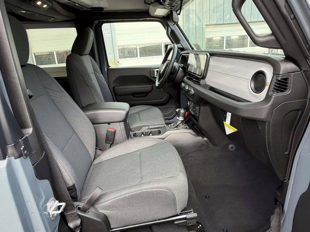 2026 Anvil Clear Coat Jeep Wrangler Sport 4X4 SUV