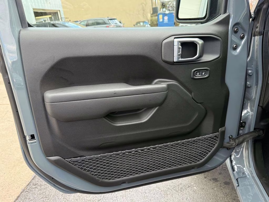 2026 Anvil Clear Coat Jeep Wrangler Sport 4X4 SUV